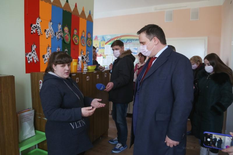 Губернатор посетил Волотовский район